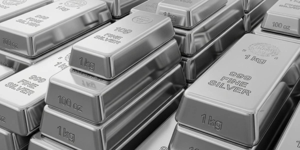 Perak Antam Kembali Menguat, Menjadi Peluang Investasi yang Menjanjikan