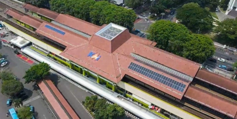 KAI Perluas PLTS untuk Percepat Efisiensi Energi Nasional Berkelanjutan