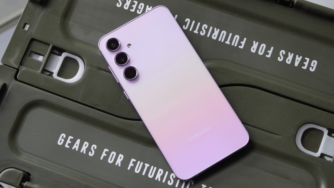 3 HP Samsung AMOLED RAM 8GB Termurah 2025