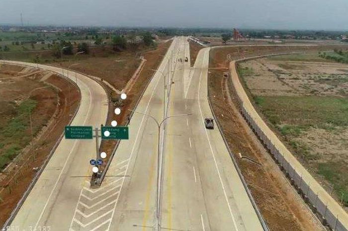 Kementerian PU Percepat Pembangunan Jalan Akses ke 7 Bandara Prioritas