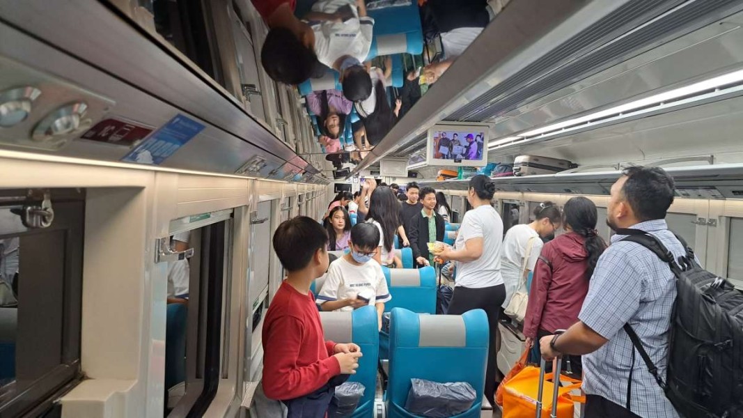 KAI Group Angkut 442 Juta Penumpang Dukung Mobilitas Nasional 2025