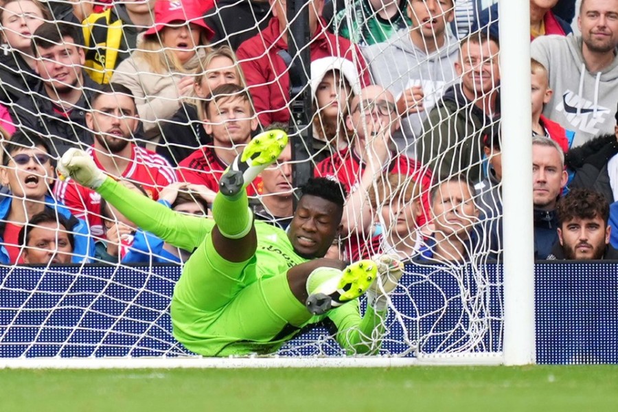 Manchester United Incar Kiper Real Madrid sebagai Pengganti Andre Onana: Kebangkitan Pertahanan Setan Merah