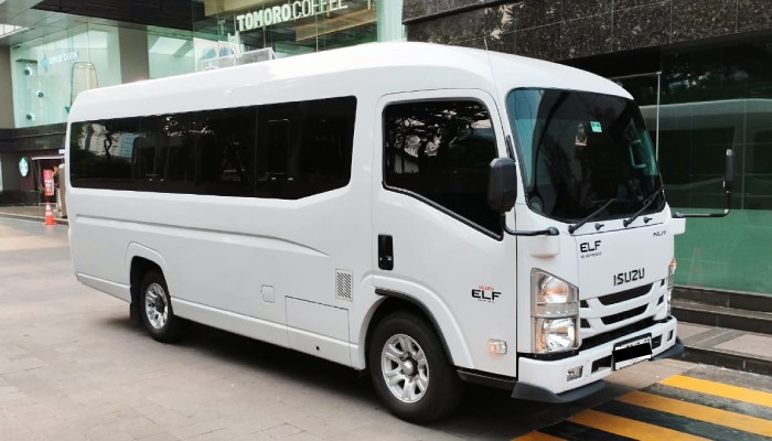 Rekomendasi Mobil Travel Keluarga 2025