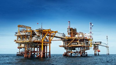 Harga Minyak Mentah Melonjak 7 Persen Akibat Konflik Israel Iran, Komoditas Energi Lain Juga Alami Kenaikan