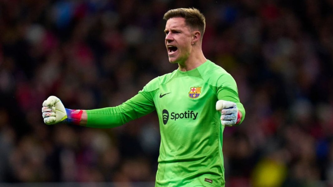 Barcelona Pantau 5 Kiper Muda Potensial Gantikan Ter Stegen: Dari Diogo Costa hingga Mio Backhaus