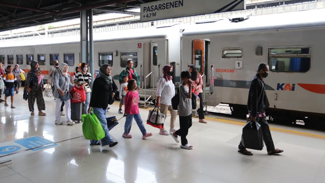 Arus Balik Libur Panjang, Jumlah Penumpang KAI Terus Meningkat Secara Signifikan