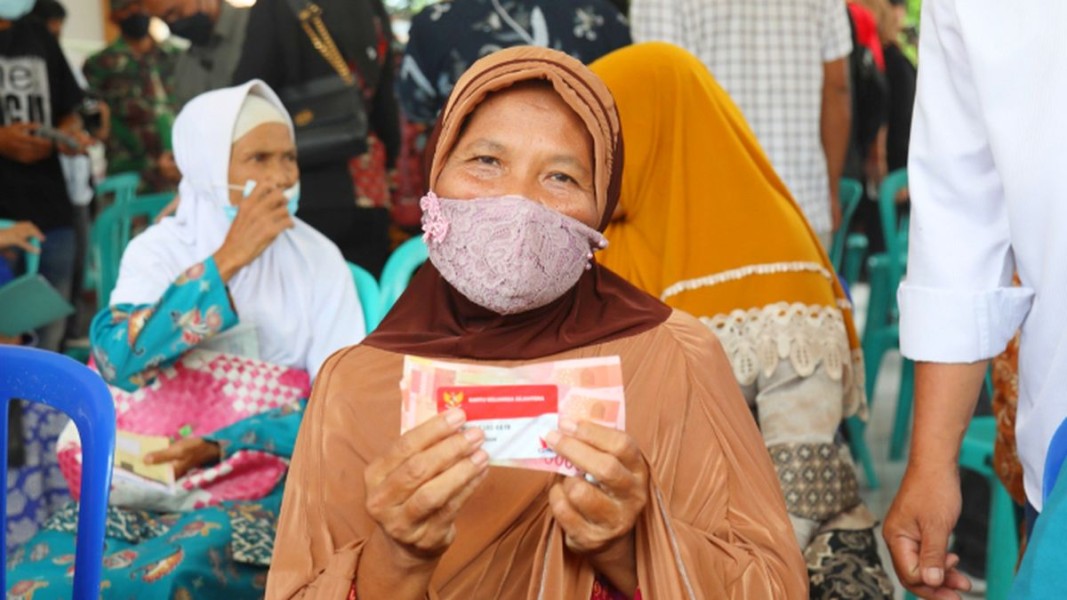 Pencairan 5 Bansos di Bulan April 2025: Cek Jadwal dan Cara Mencairkan Melalui KKS Merah Putih dan Kantor Pos Terdekat