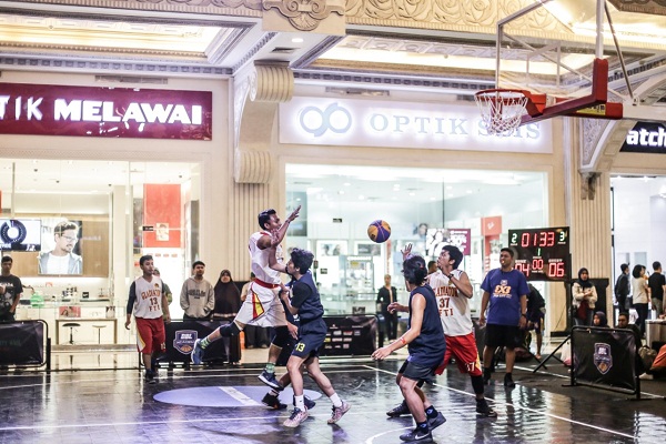 Kalla Toyota Gelar Kompetisi Sportainment Basket 3 kali 3 di Universitas Hasanuddin, AGYA STYLIX Jadi Ikon Gaya Hidup Anak Muda