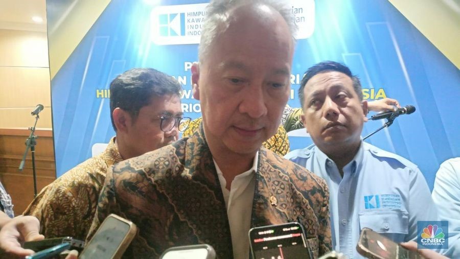 Menperin Tanggapi Temuan KNKT soal Risiko Keselamatan Mobil Listrik