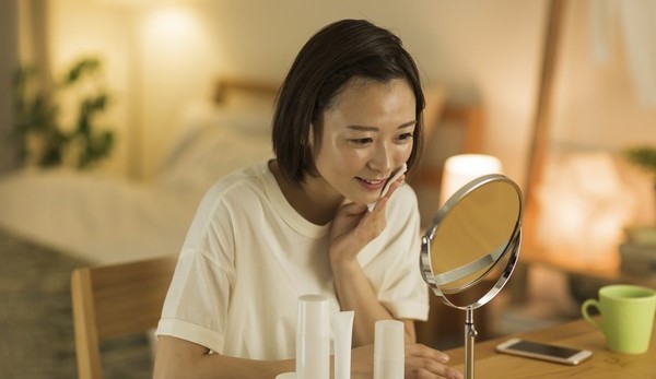 Cara Pakai Skincare Malam Supaya Hasil Optimal Cara Pakai Skincare Malam Supaya Hasil Optimal