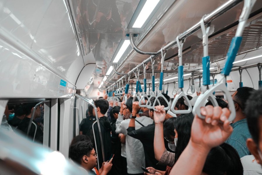 4,4 Juta Penumpang Gunakan MRT Jabodebek per Oktober 2025, Ini 5 Stasiun Tersibuk