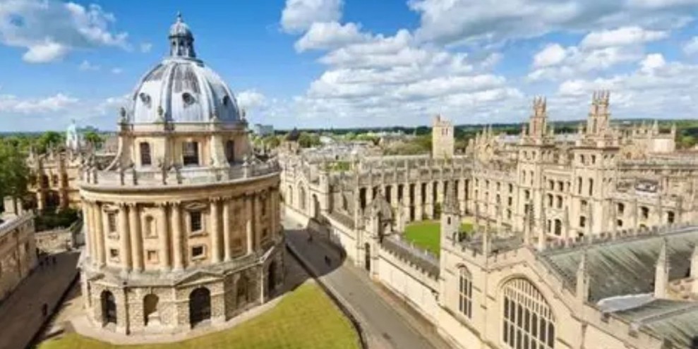 15 Universitas Terbaik di Inggris Versi QS Rankings 2026