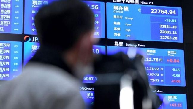 Bursa Asia Menguat di Awal Pekan