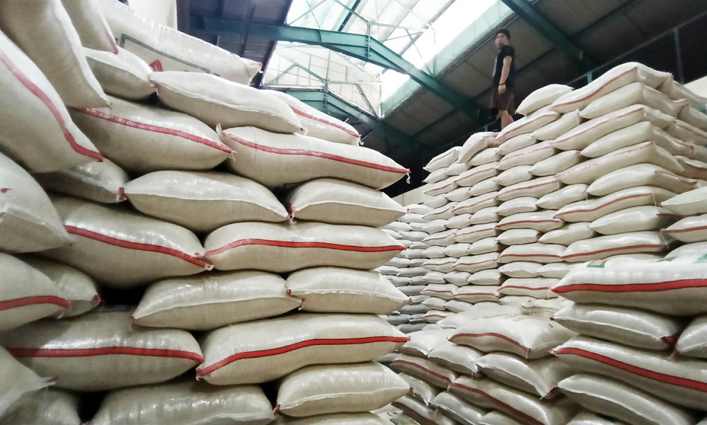 Stok Beras Bulog Aman, Masyarakat Diminta Tak Panik Beli