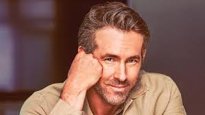 Artis Hollywood Ini Dapat Kewarganegaraan Amerika, Ada Ana de Armas dan Ryan Reynolds