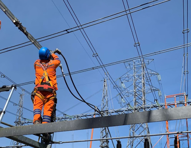 PLN Tingkatkan Keandalan Listrik di Bali Utara, Lakukan Pemeliharaan Jaringan Tanpa Pemadaman