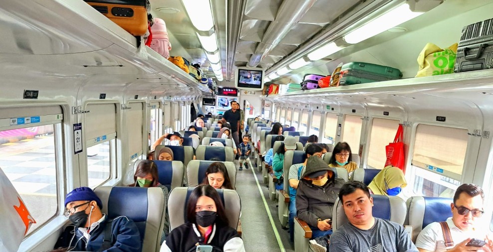 Mudik Lebaran 2025: KAI Sediakan 3,4 Juta Tiket, Penjualan Baru Capai 44 Persen
