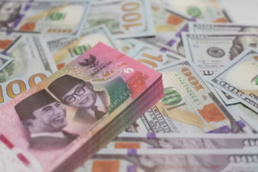 Nilai Tukar Rupiah Terhadap Dolar AS Menguat Tajam Pada Senin Pagi