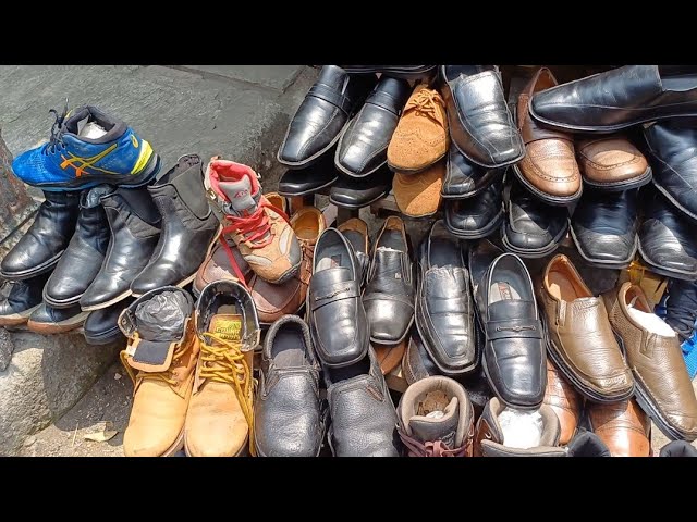 Pasar Poncol, Surga Sepatu Branded Harga Miring, Gucci hingga Under Armour Dijual Murah!