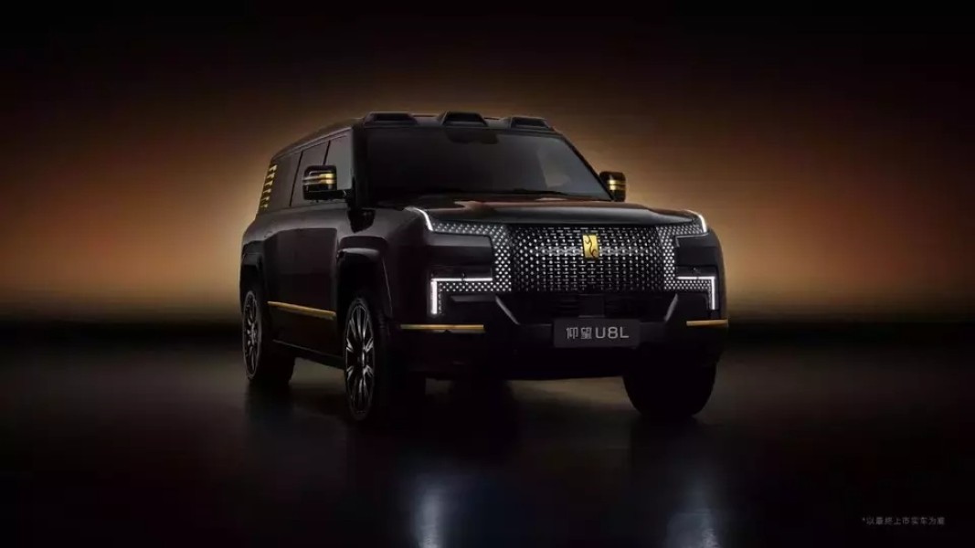 BYD Perkenalkan SUV Mewah U8L: Performa Tinggi dan Fitur Premium