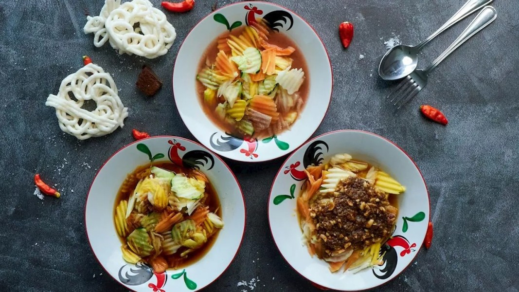 5 Resep Bumbu Rujak Buah Segar yang Bikin Nagih