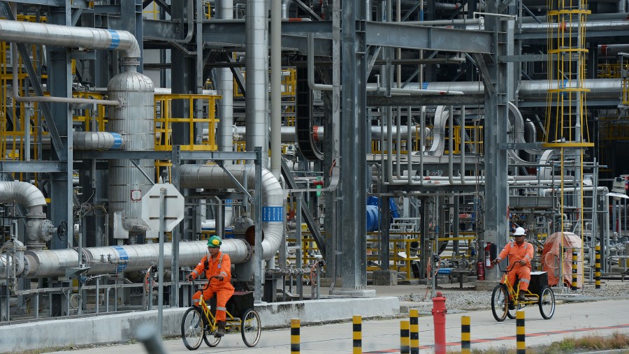 Kementerian ESDM Targetkan Lifting Minyak 610.000 Barel Per Hari dan Lifting Gas 5.695
