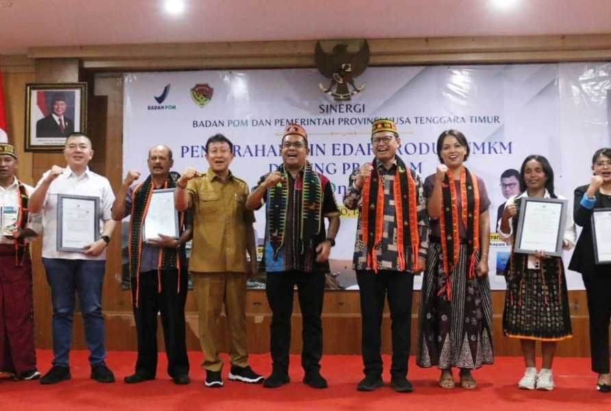 BPOM Serahkan 45 Izin Edar Produk UMKM di NTT
