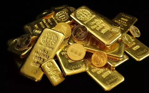 Harga Emas Dunia Cetak Rekor Baru, Safe Haven Jadi Buruan Investor Global