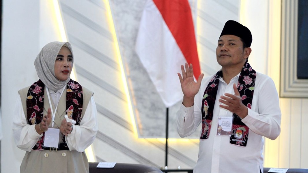 Subandi: Mengawali Karier dari Kepala Desa hingga Menjadi Bupati Sidoarjo
