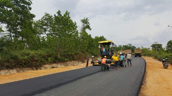 Pati Bergerak Maju: Bupati Dorong Tiga Pilar Infrastruktur Daerah