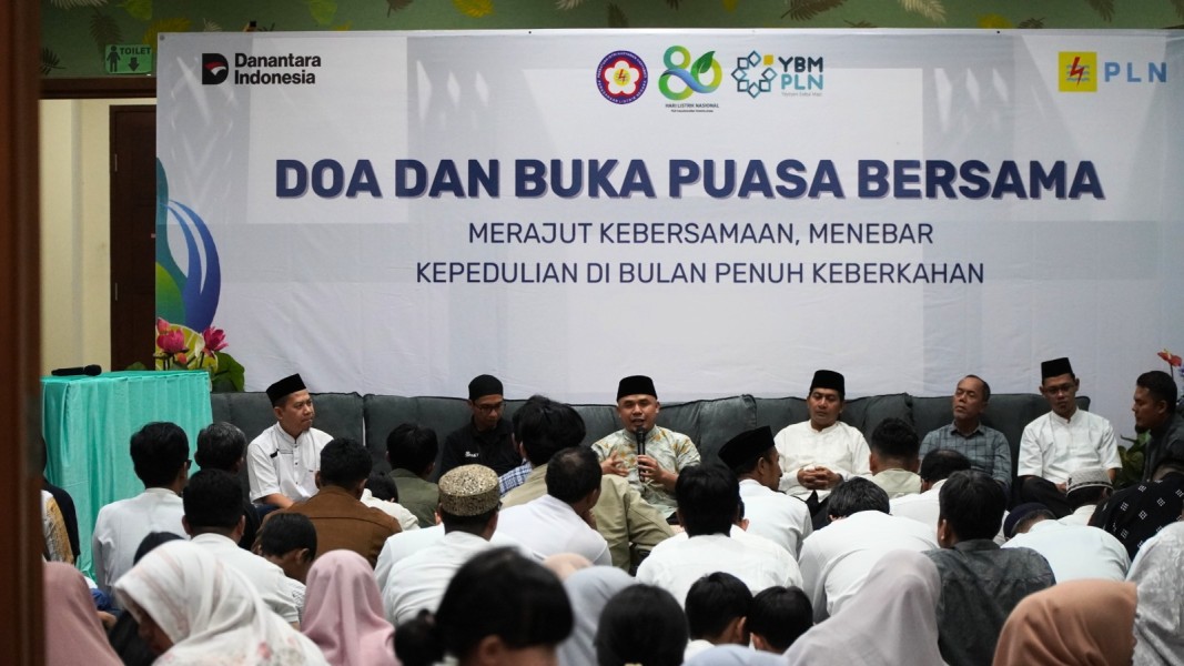 Kepedulian Insan Energi Dalam Momentum Ramadhan Saat PLN UIP2B Jamali Menggelar Program Sosial Untuk Anak Yatim Dan Dhuafa