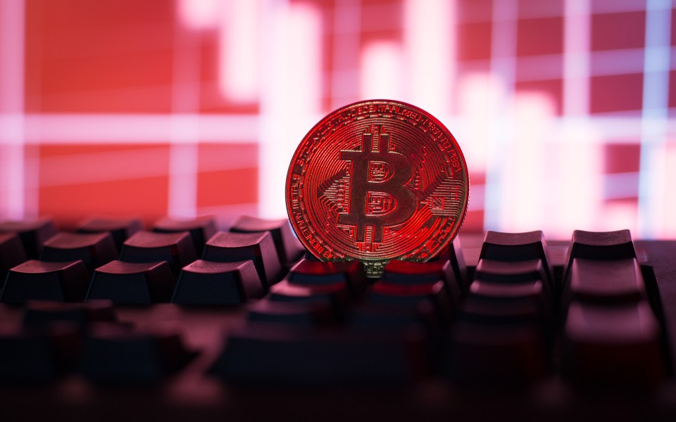 Harga Tertinggi Bitcoin Dorong Kepercayaan Korporasi Global