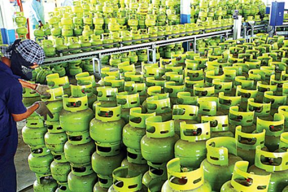 Gas Jadi Harapan Warga untuk Stabilitas Rumah Tangga