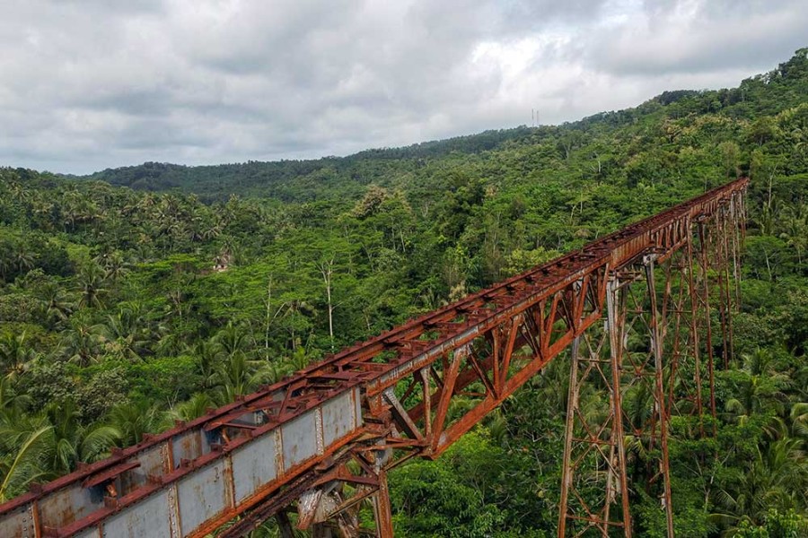 Pemerintah Provinsi Jawa Barat Rencanakan Reaktivasi Jembatan Kereta Api Terpanjang di Indonesia