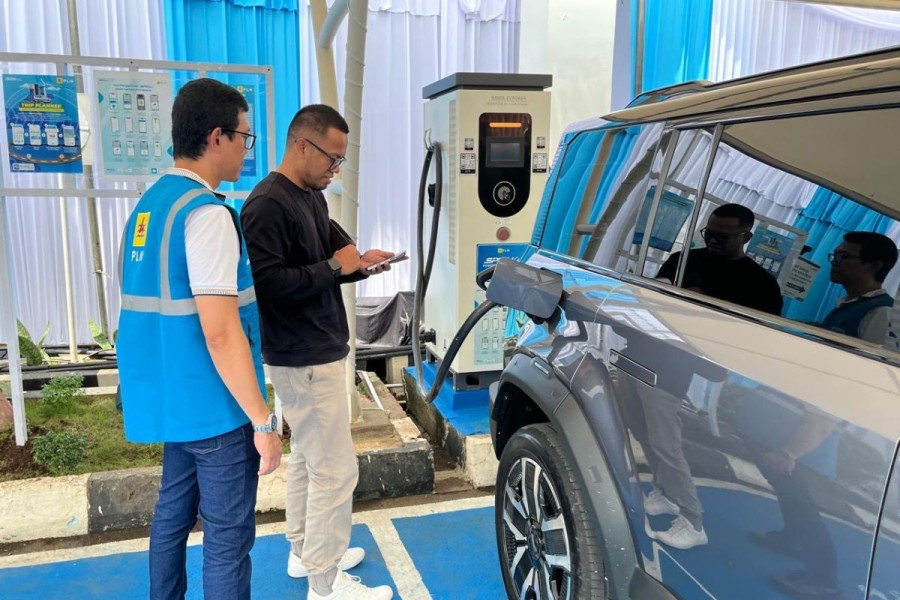 PLN Perluas Jumlah SPKLU Tiga Kali Lipat Sambut Libur Akhir Tahun 2025