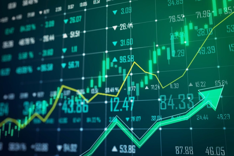 Strategi Saham Pilihan di Tengah IHSG Uji Support 8.000