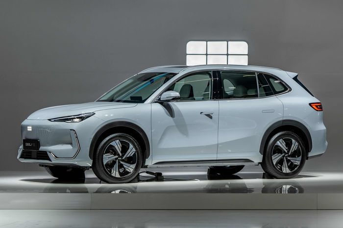 Geely EX5 Raih Penghargaan Mobil Listrik Fitur Terbaik