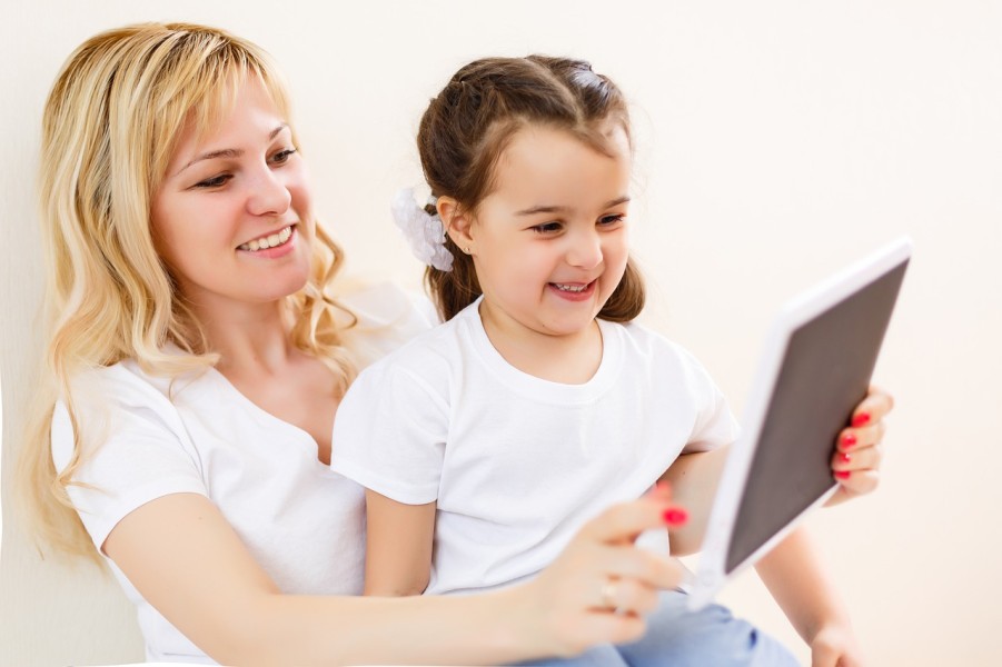Rekomendasi Gadget untuk Anak Selama Ramadan: Membangun Kebiasaan Positif dengan Teknologi
