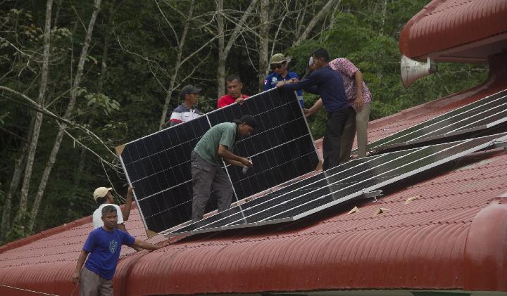 Masjid Buya Syafii Maarif di Sumpur Kudus Gunakan Panel Surya, Jadi Contoh Transisi Energi Bersih di Sumbar