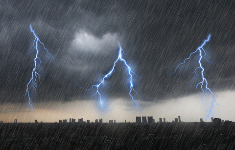 Waspada Jakarta, BMKG Prediksi Petir dan Hujan Ringan Hampir Seluruh Wilayah