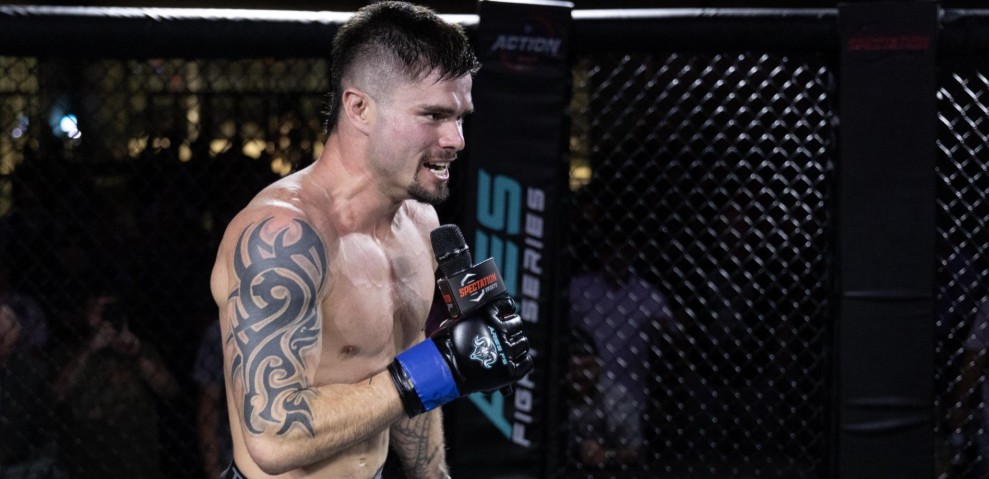 Cedera Serius Saat Latihan, Trevor Peek Mundur dari Duel UFC Des Moines 2025