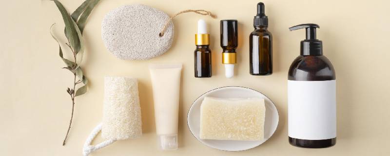 Skincare untuk Wajah Berminyak dan Berjerawat, Panduan Lengkap & Rekomendasi Produk Terbaik