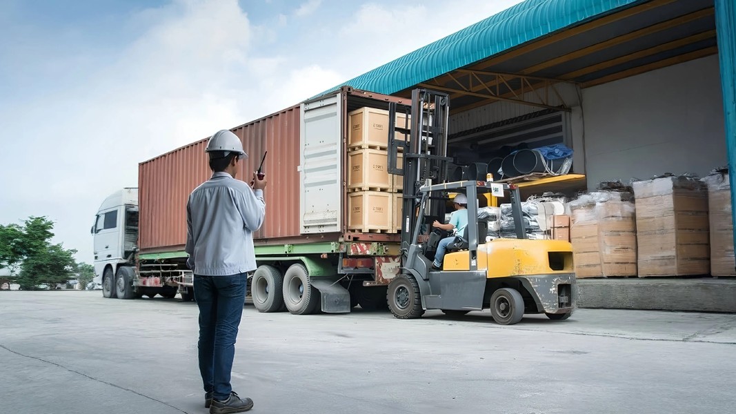 Sektor Logistik Tingkatkan Standar Keamanan Demi Proteksi Maksimal Pengiriman Barang Mewah