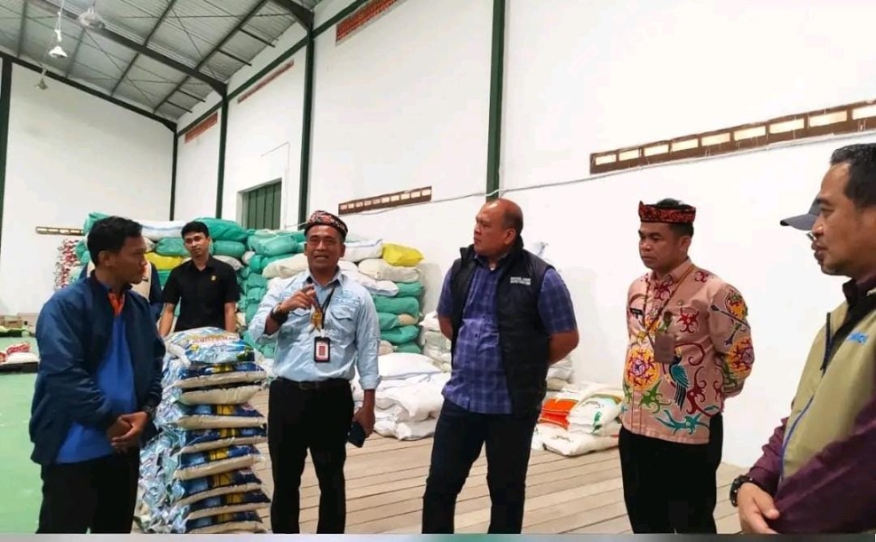 Pemprov Kaltara Cek Lapangan Pastikan Ketersediaan Beras Tetap Aman