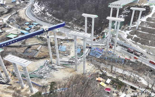 Tragedi Runtuhnya Jembatan Tol di Anseong: Empat Orang Tewas, Enam Luka Luka