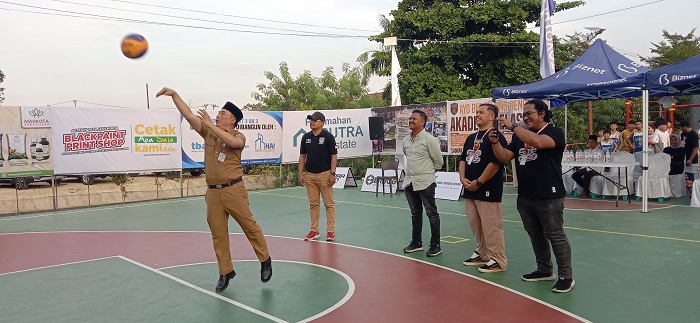 Kejuaraan Basket Pelajar Pekanbaru Diresmikan Kadispora Kota