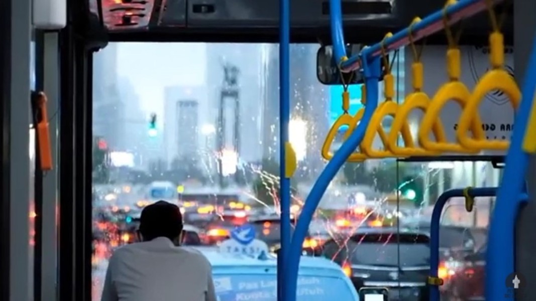 Tarif Transportasi Umum Rp80 di Jakarta 17 Agustus