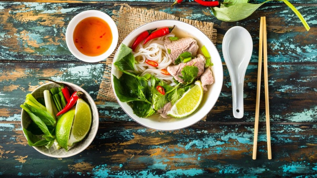 Pho Daging Rumahan Gurih Siap Disajikan Hangat Dalam 30 Menit