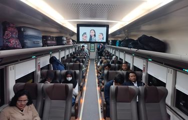 KAI Siapkan Peluncuran Kereta Direct Jakarta ke Yogyakarta untuk Libur Nataru: Uji Coba Didampingi Tiga Menteri
