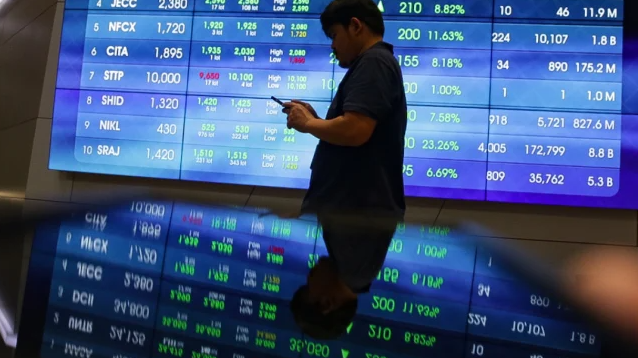 Indeks Harga Saham Gabungan (IHSG) Tertekan, Merosot ke Level 6.300,14  Tantangan bagi Pasar Saham Indonesia